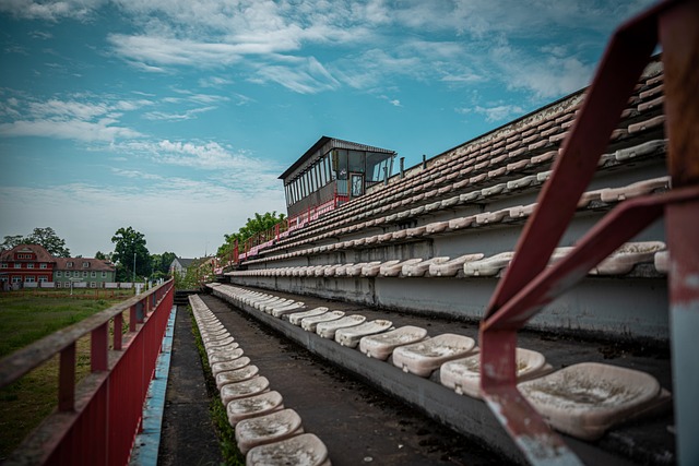 击与中场压 击与中场压